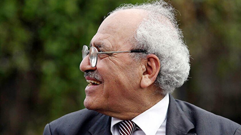 Sezai Karakoç