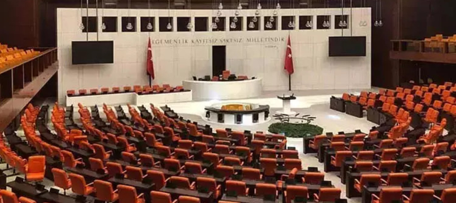 8.YARGI PAKETİNDE ŞARTLI TAHLİYELERİ GERİ ALINAN HALK DEYİMİYLE İNFAZI YANAN HÜKÜMLÜLER İÇİNDE YENİ BİR DÜZENLEME VARMIDIR? MÜKERRİR VE TEKERRÜR CEZA SİSTEMLERİNDEKİ HUKUKSUZLUKLAR ŞARTLI TAHLİYESİ GERİ ALINAN (İNFAZI YANAN) HÜKÜMLÜLER İÇİNDE TARTIŞMA KONUSU OLABİLİR Mİ?