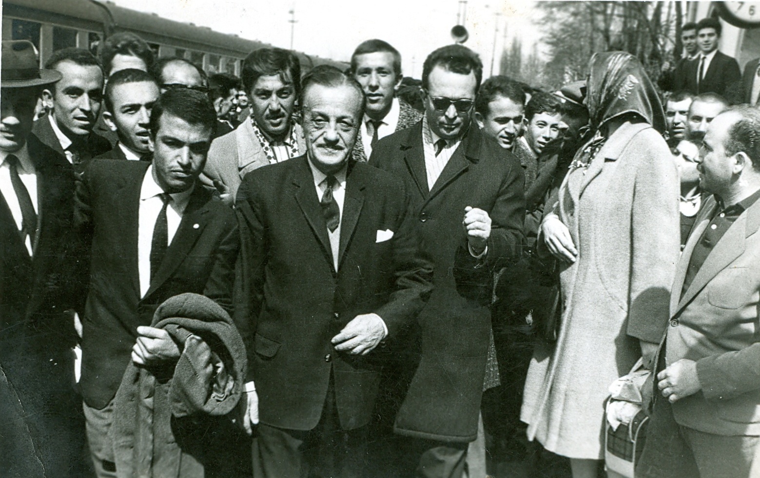 FİKİR KLÜBÜ İÇİN NECİP FAZIL KISAKÜREK’İN VE BÜYÜK DOĞU GELENEĞİ’NİN ÖNEMİ NEDİR?